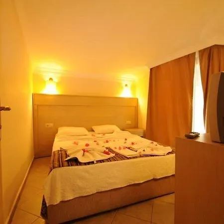 Sun Love Hotel 3*